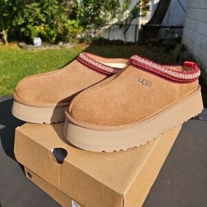 UGG Tazz Chestnut Platform Mule Clog Slipper